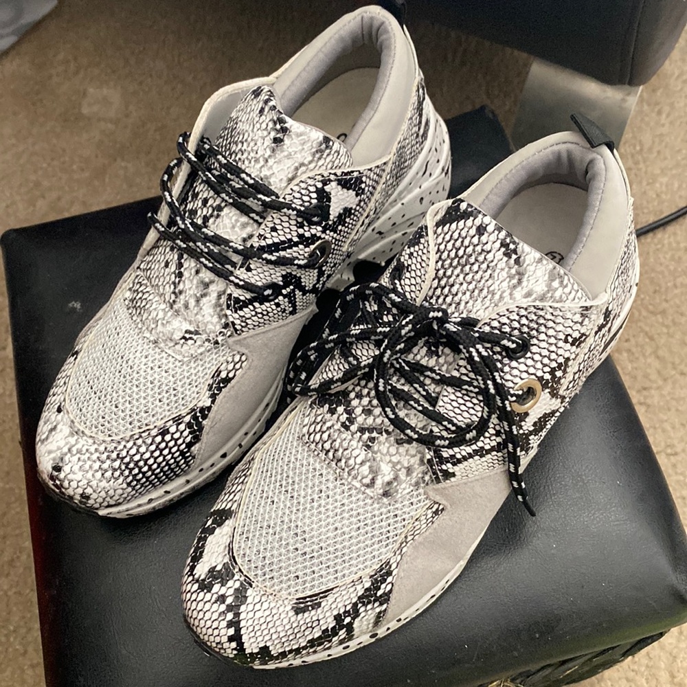Cute Chic Snakeskin Sneakers